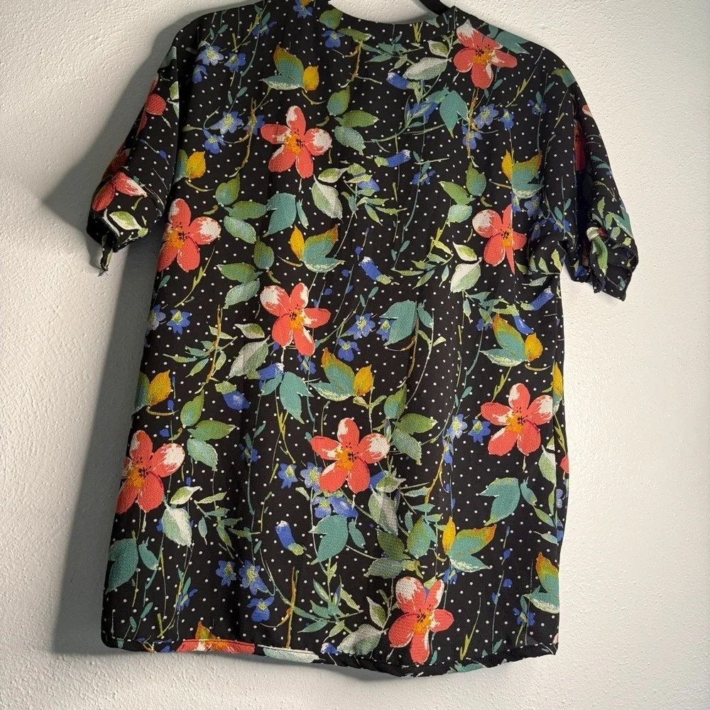 Cha Cha Vente Polka Dot & Floral Relaxed Top. Sz PS.